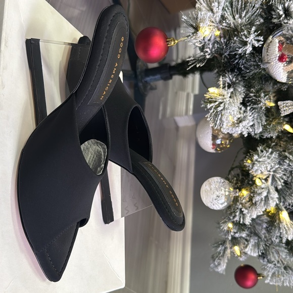 NWT - Picture 2 of 2